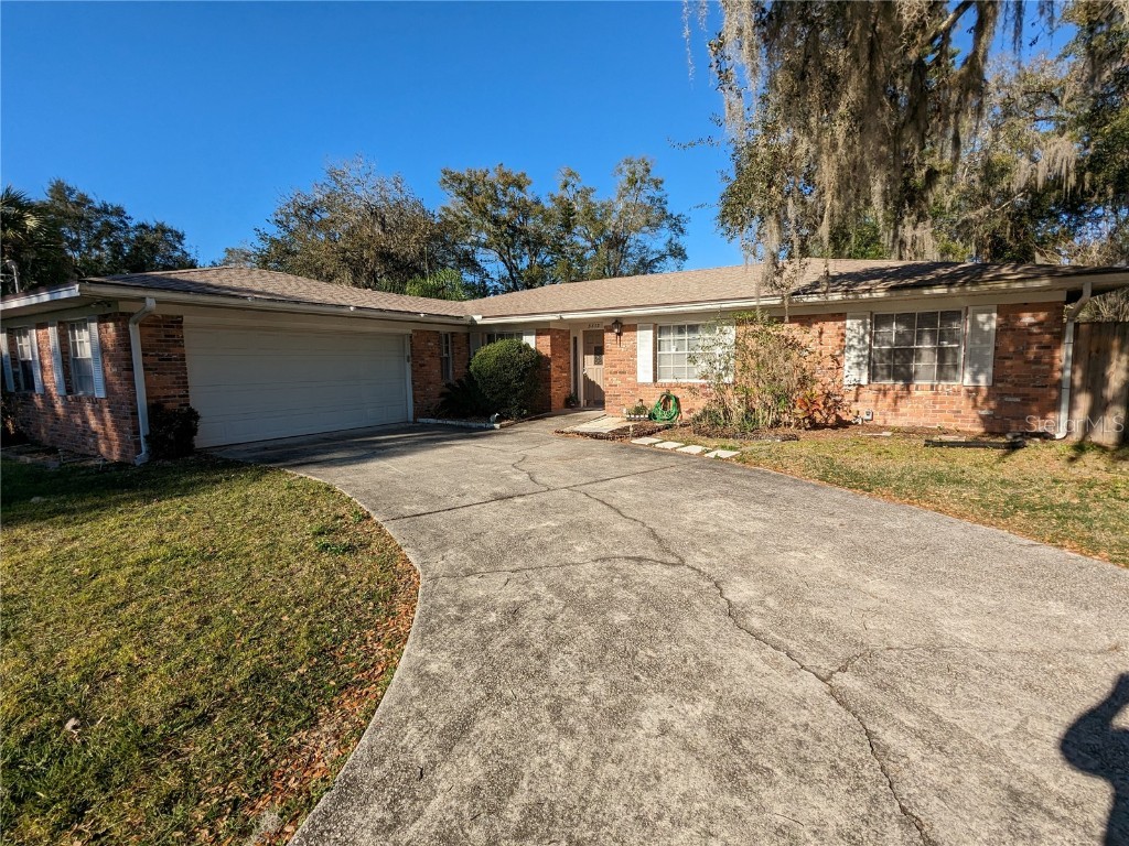 3513 Holliday Avenue Apopka FL 32703 O6213914 image1