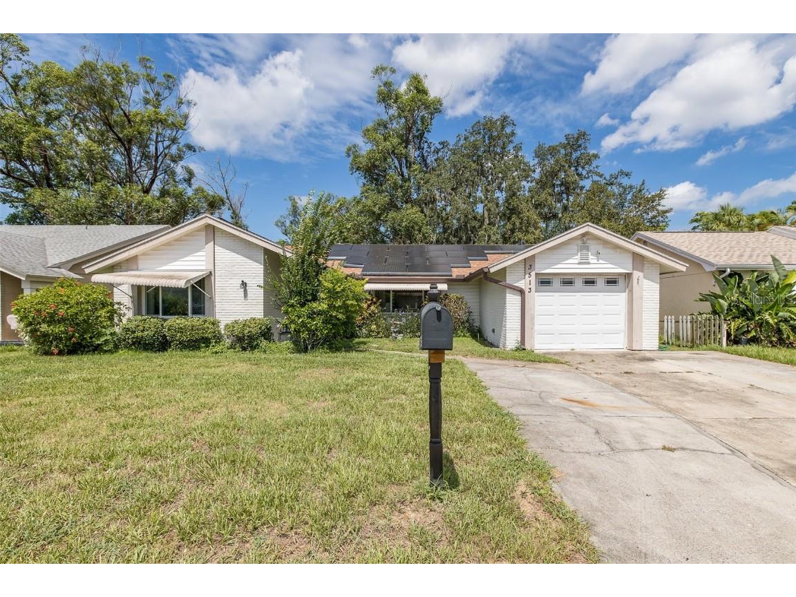 3513 Overland Drive Holiday FL 34691 W7877616 image1