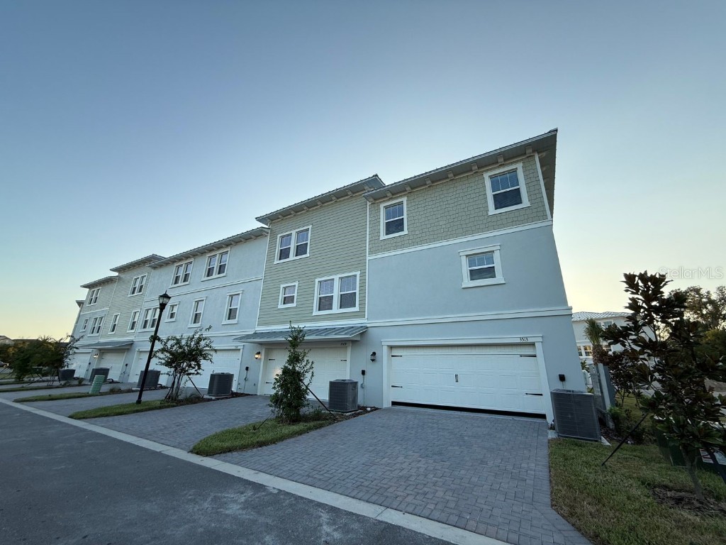 3513 Silent Gardens Cove Wesley Chapel FL 33543 TB8419818 image36