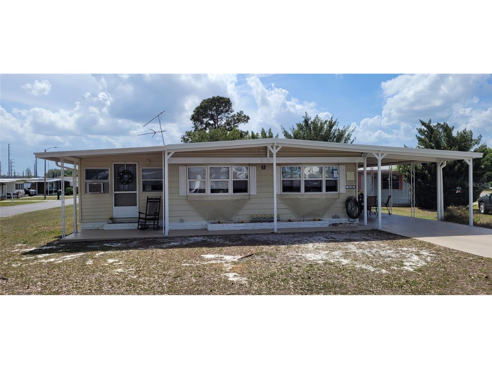 35138 Dale Avenue Zephyrhills FL 33541 - SIX MILE POND TB8342292 image1
