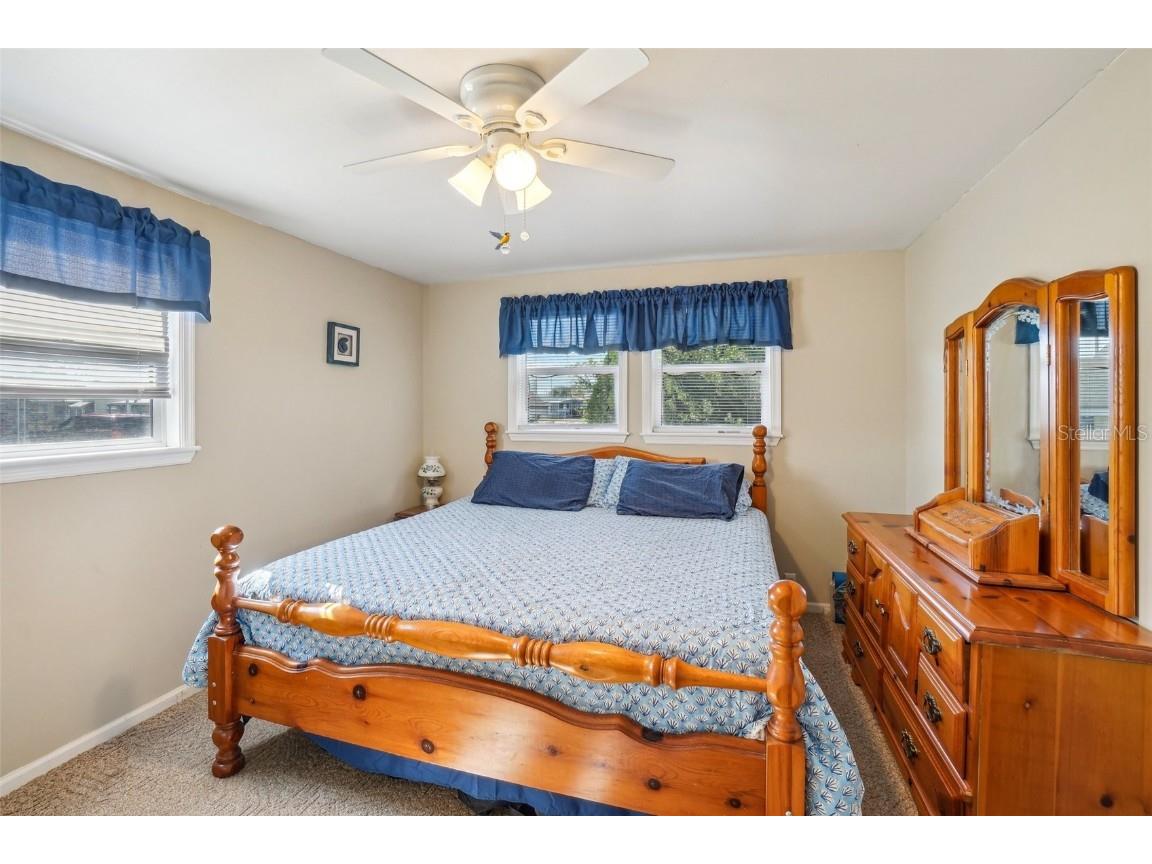 35138 Dale Avenue Zephyrhills FL 33541 - SIX MILE POND TB8342292 image7