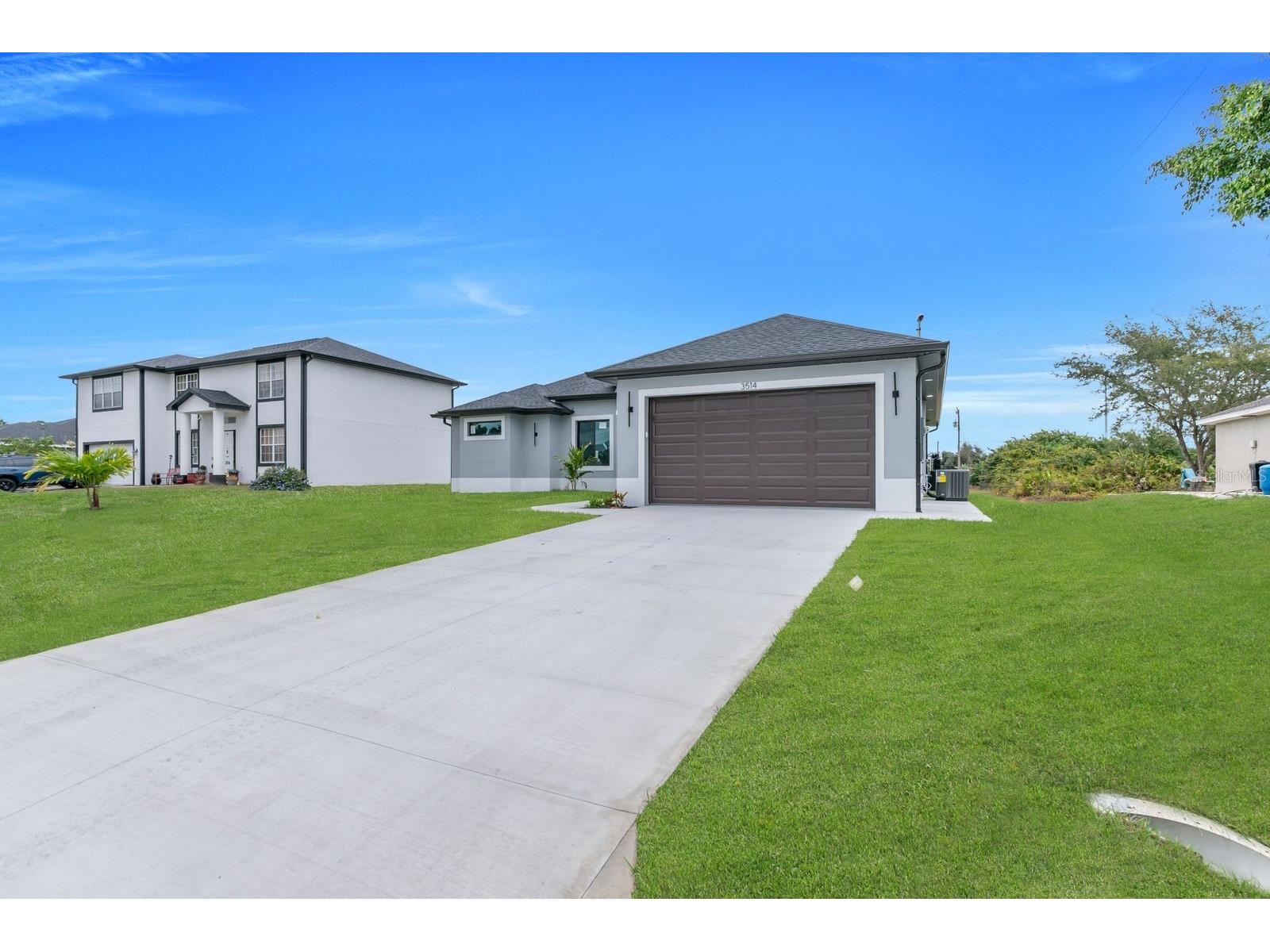 3514 2nd Street SW Lehigh Acres FL 33976 A4678381 image1