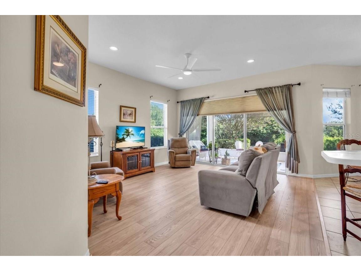 3514 92nd Avenue E Parrish FL 34219 A4666218 image8