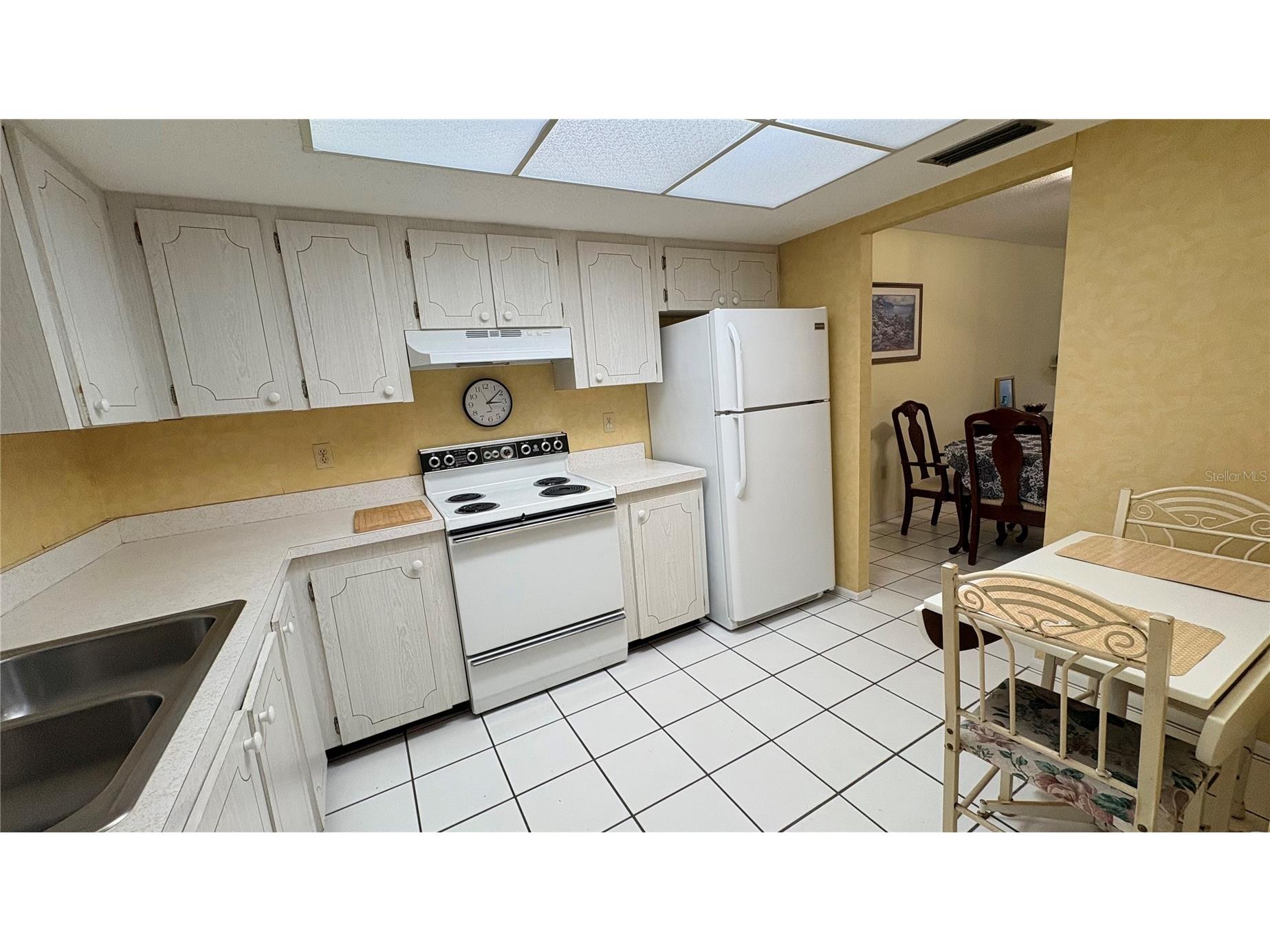 3514 Lake Bayshore Drive #K-108 Bradenton FL 34205 A4686299 image10