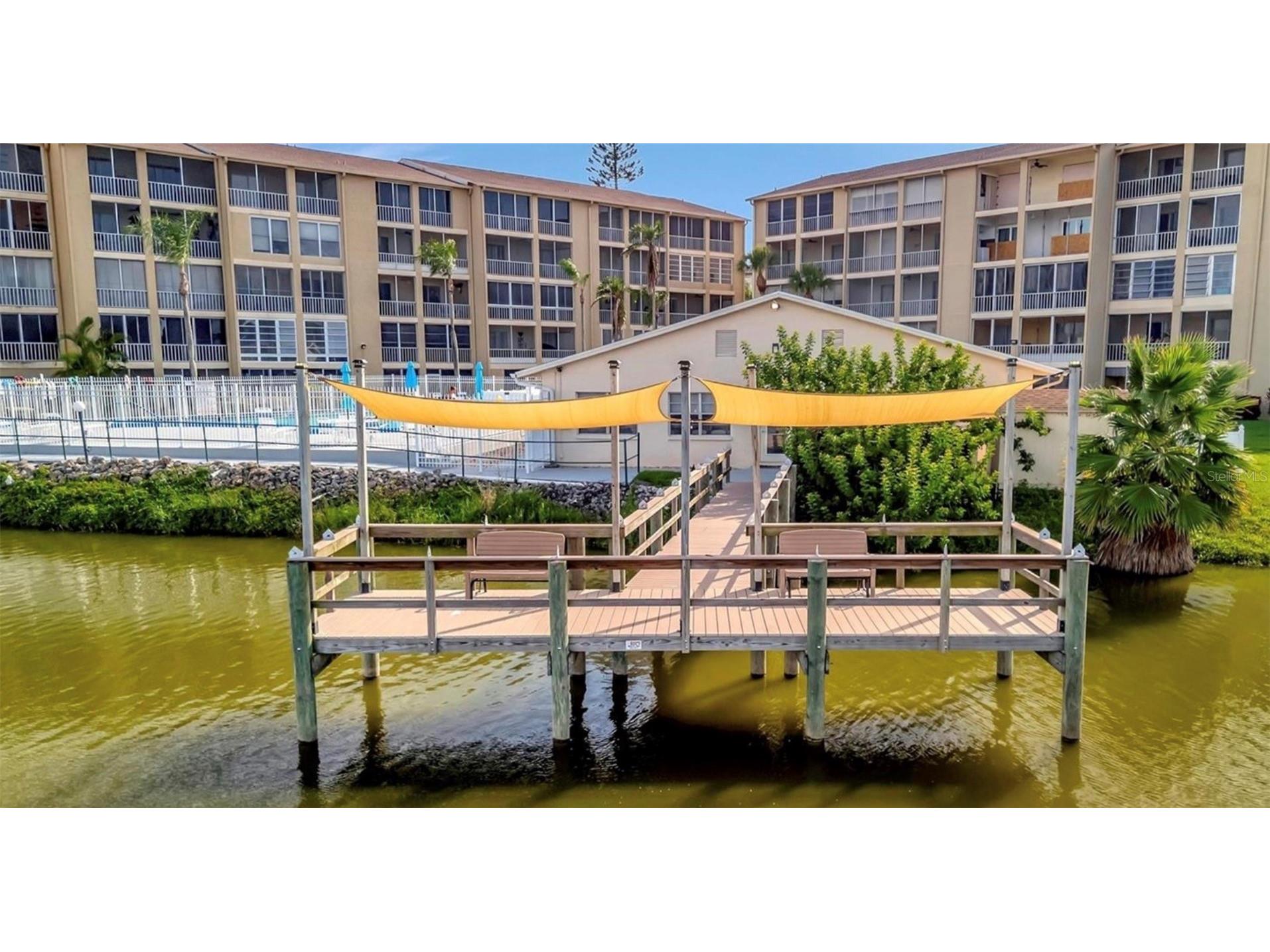 3514 Lake Bayshore Drive #K-108 Bradenton FL 34205 A4686299 image4