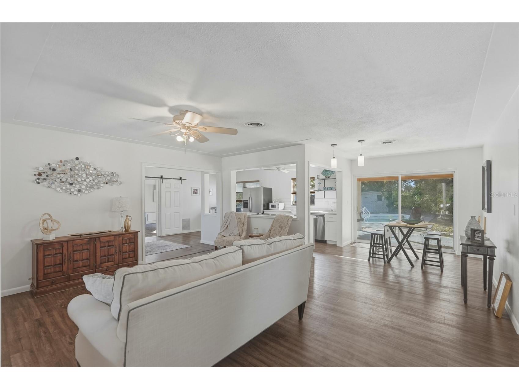 3515 Country Club Way S Saint Petersburg FL 33712 TB8479129 image5