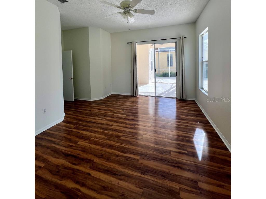 3515 Fox Squirrel Lane Valrico FL 33596 TB8434524 image10