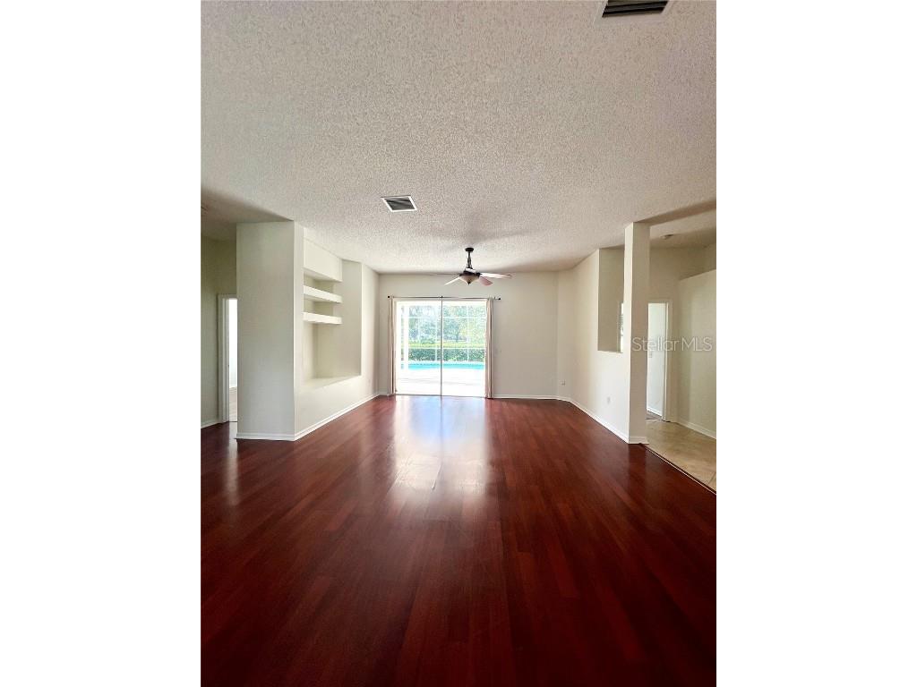 3515 Fox Squirrel Lane Valrico FL 33596 TB8434524 image3