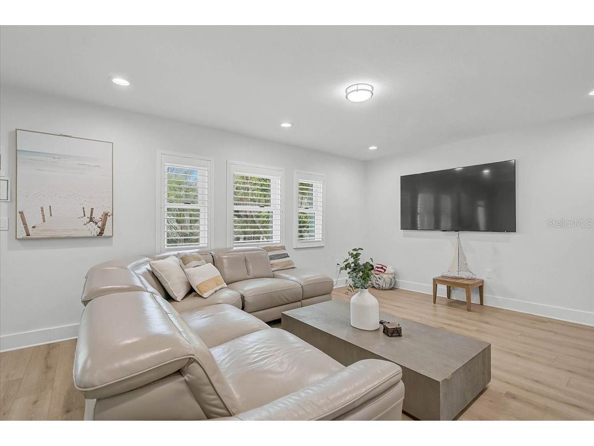 3515 La Paloma Avenue Sarasota FL 34242 A4689037 image10