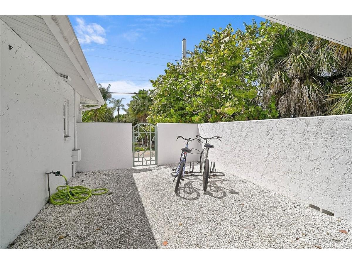 3515 La Paloma Avenue Sarasota FL 34242 A4689037 image29
