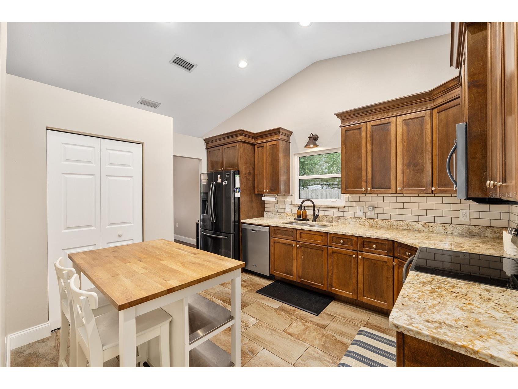 3515 NW 39th Place Gainesville FL 32605 GC536231 image18