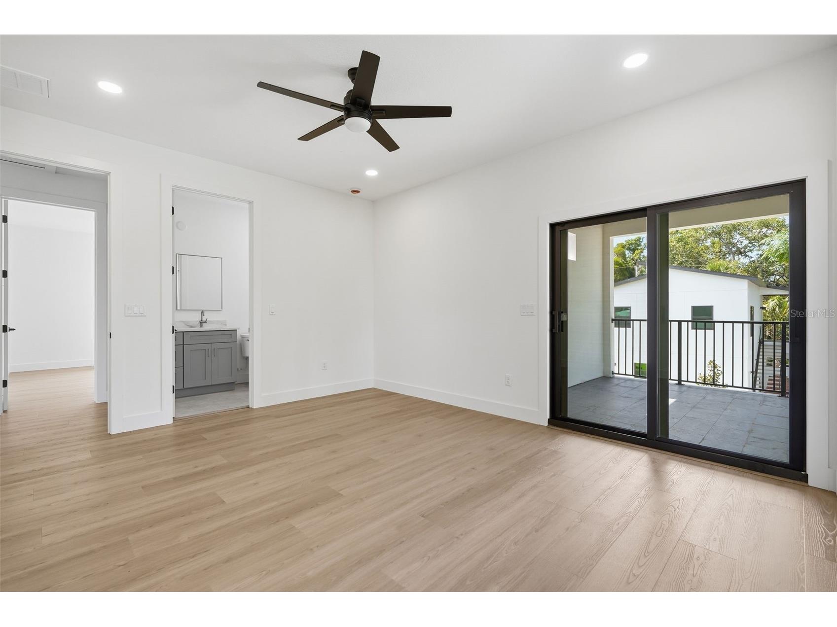 3516 21st Avenue S Saint Petersburg FL 33711 TB8516916 image37