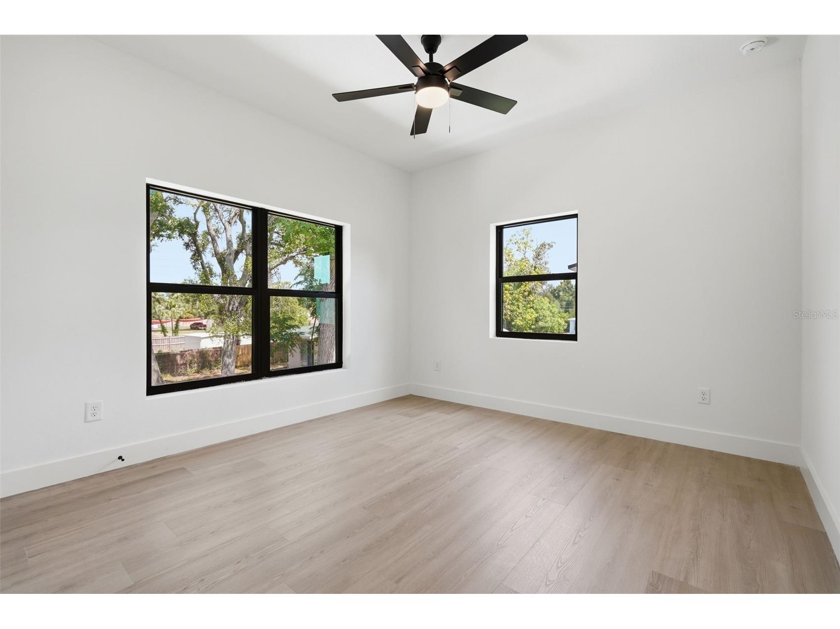 3516 21st Avenue S Saint Petersburg FL 33711 TB8516916 image45