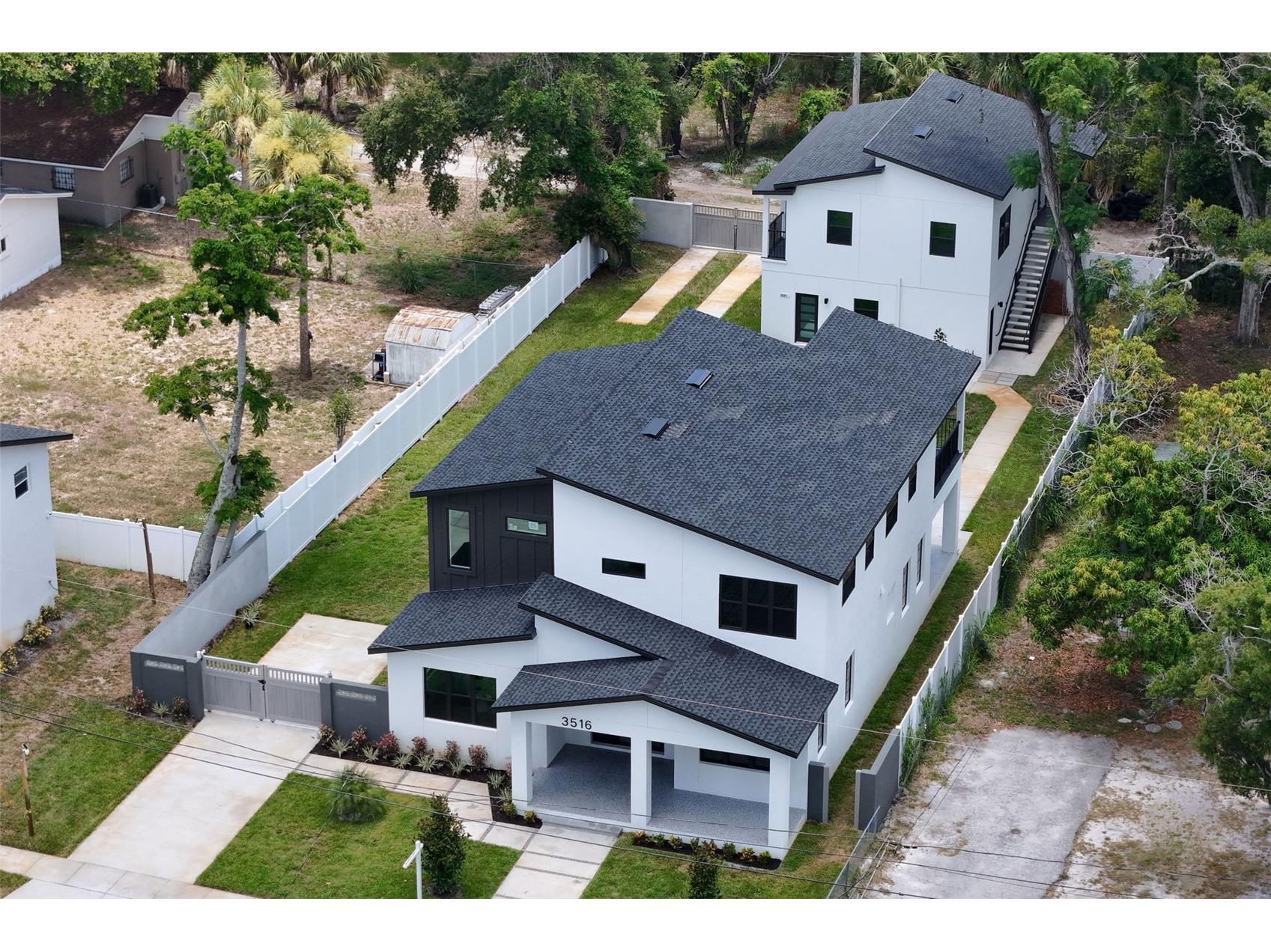 3516 21st Avenue S Saint Petersburg FL 33711 TB8516916 image60
