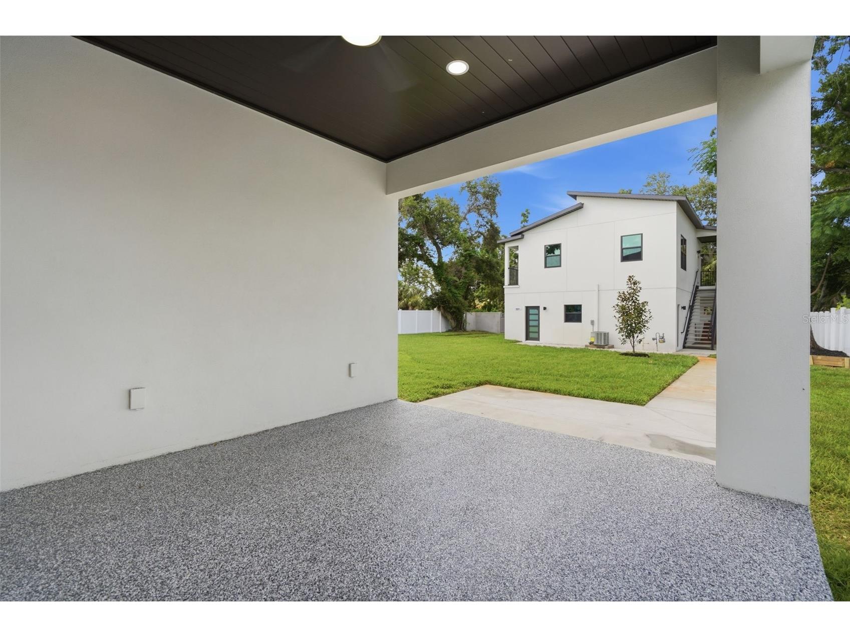 3516 21st Avenue S Saint Petersburg FL 33711 TB8516916 image8