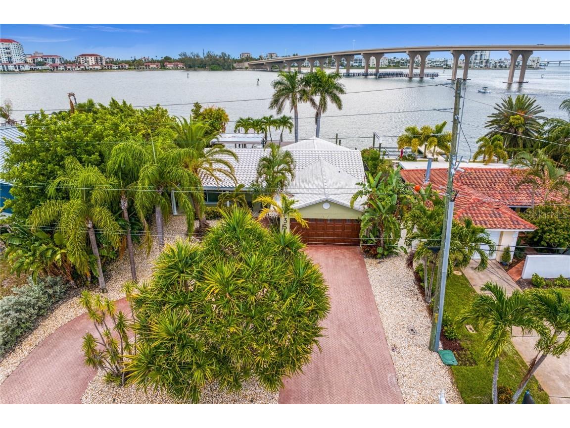 3516 Belle Vista Drive E Saint Pete Beach FL 33706 - INTRACOASTAL WATERWAY U8251452 image1