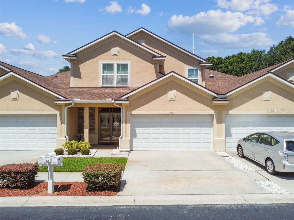3516 Grand Magnolia Place Valrico FL 33596 T3465166 image1