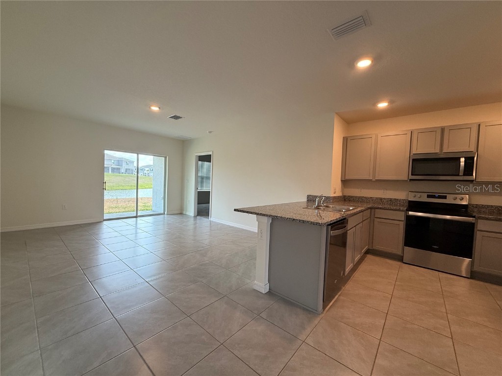 3516 Maple Grove Way Plant City FL 33565 TB8376562 image13