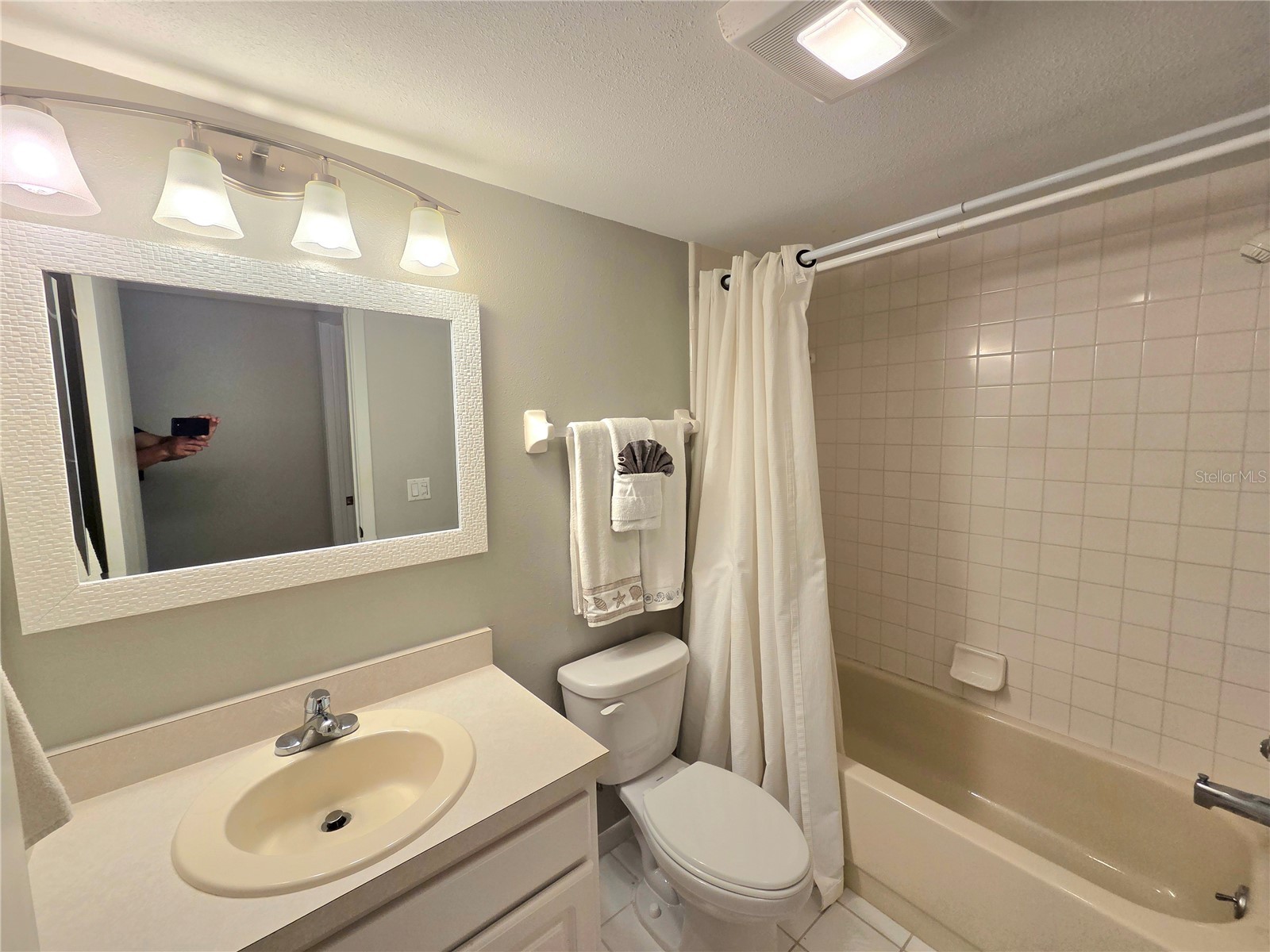 3516 Richwood #51 Sarasota FL 34235 A4660143 image24