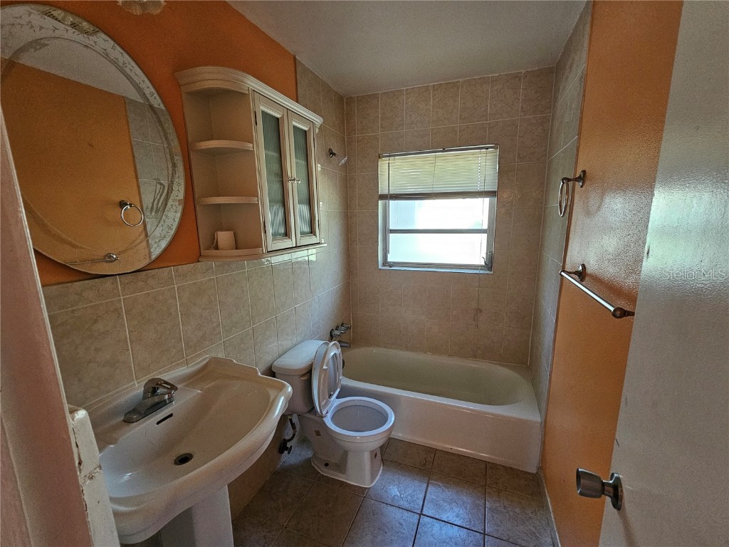 3516 Ridgemont Road Orlando FL 32808 O6312459 image11