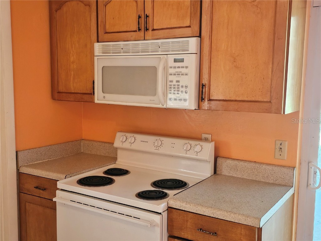 3516 Ridgemont Road Orlando FL 32808 O6312459 image5