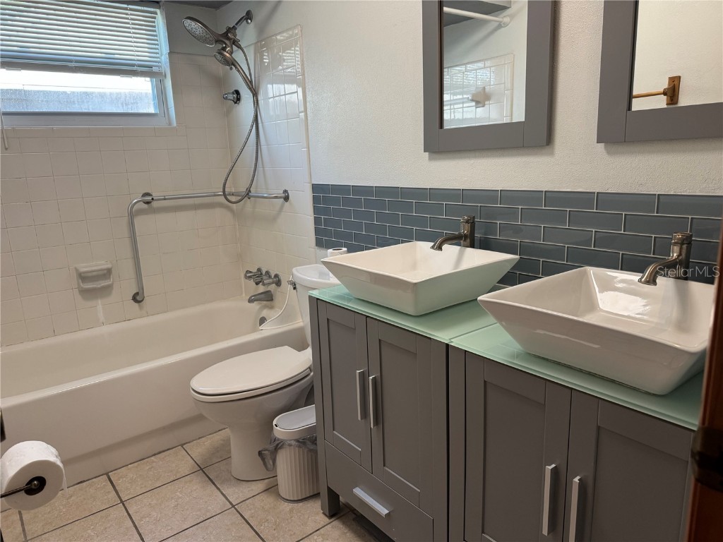 3516 Sheryl Hill Drive Holiday FL 34691 TB8438865 image11