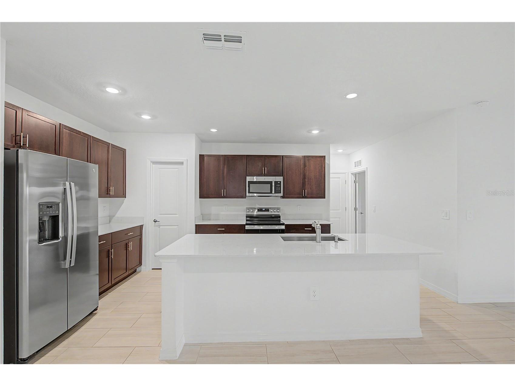 3517 Great Park Court Plant City FL 33565 TB8525598 image5