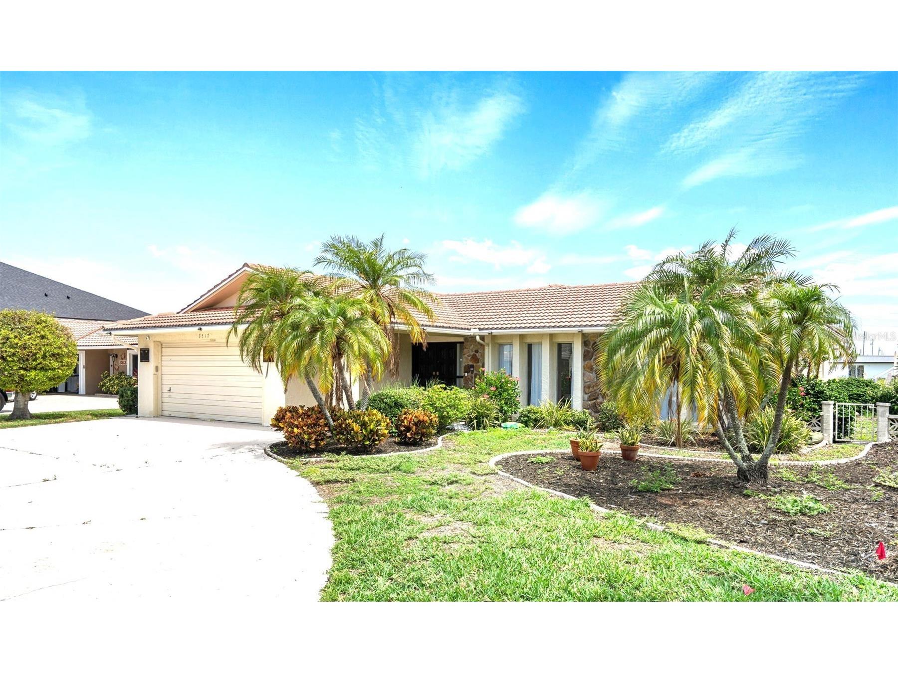 3517 Seaway Drive New Port Richey FL 34652 W7886065 image1