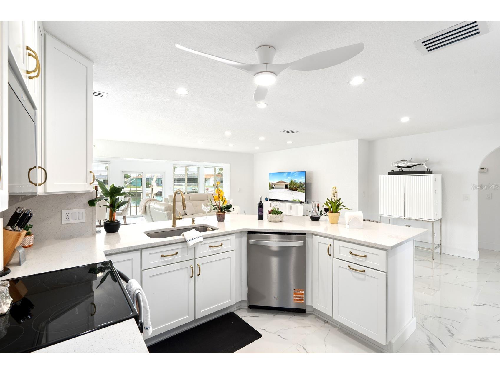 3517 Seaway Drive New Port Richey FL 34652 W7886065 image17
