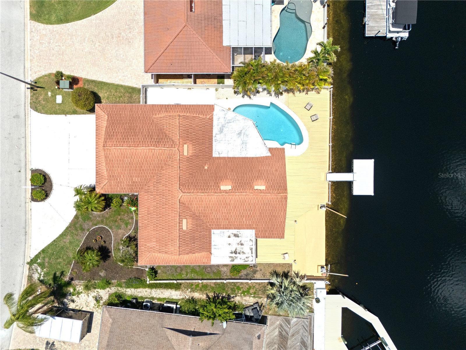3517 Seaway Drive New Port Richey FL 34652 W7886065 image45