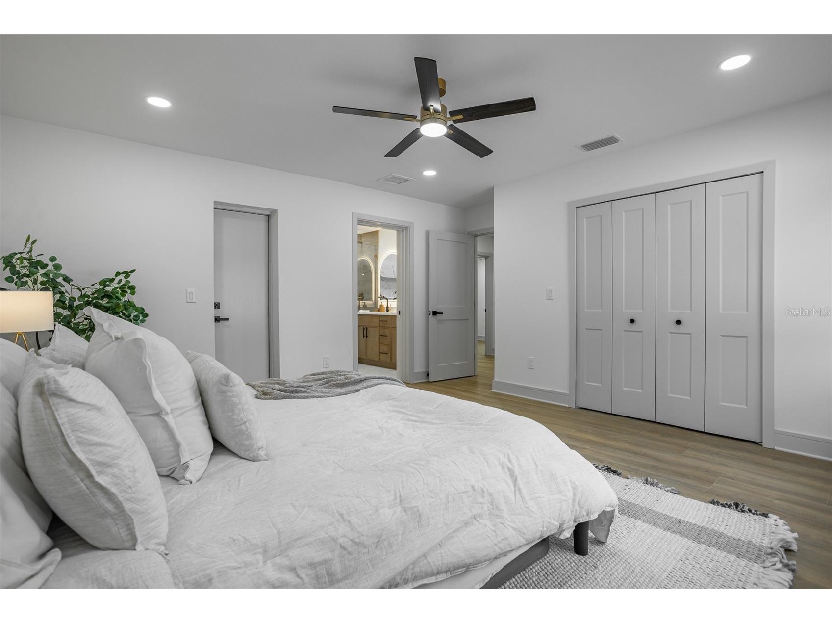 3517 W Cherokee Avenue Tampa FL 33611 TB8481534 image15