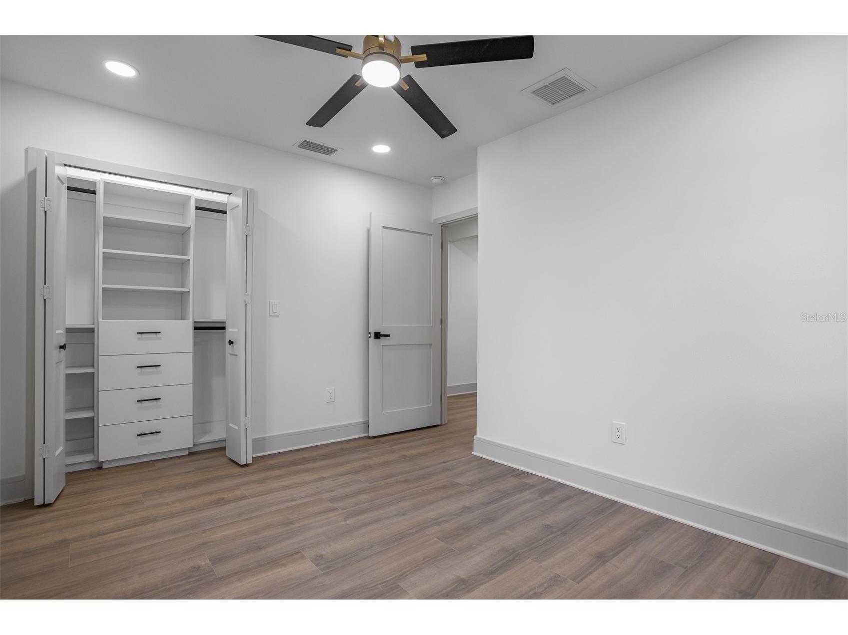 3517 W Cherokee Avenue Tampa FL 33611 TB8481534 image21