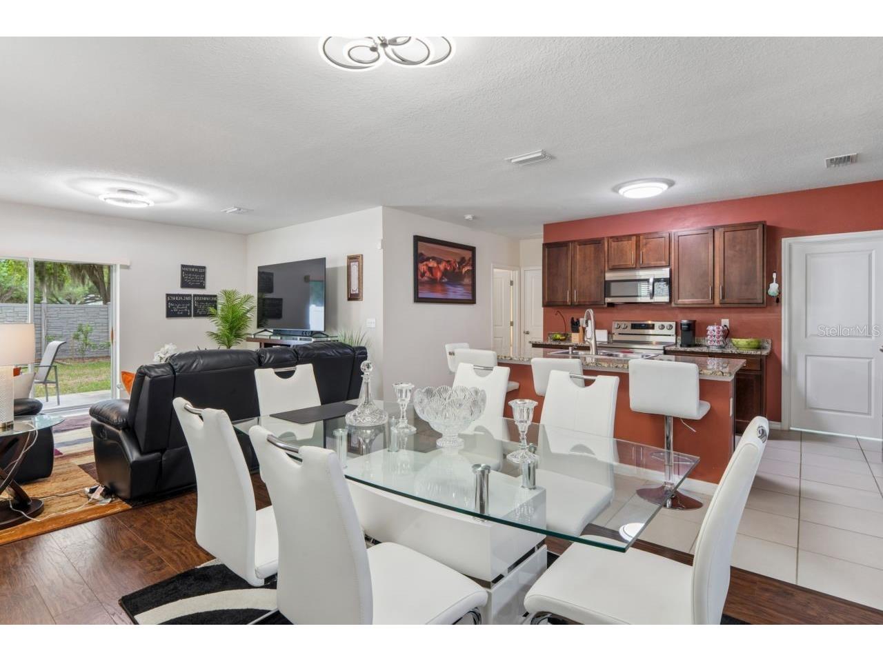 3517 Winterberry Lane Valrico FL 33594 W7884774 image3
