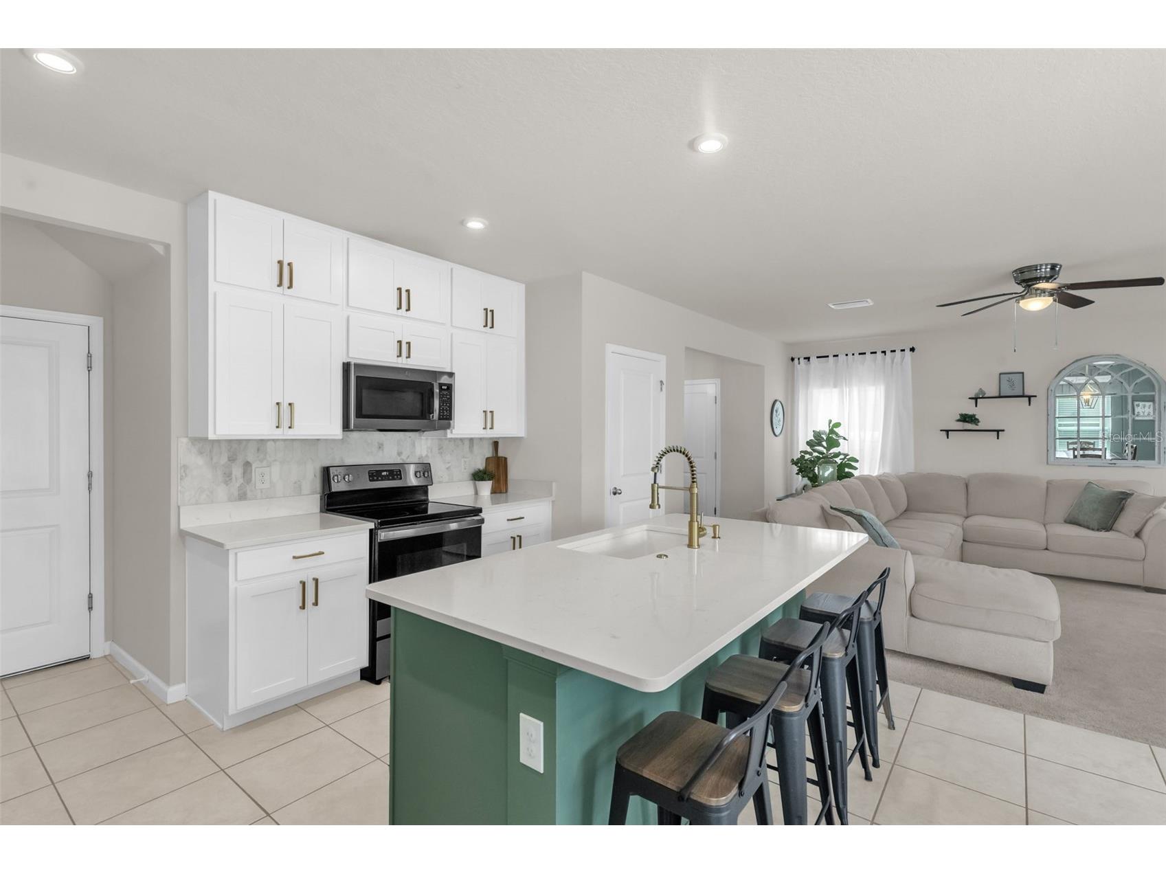 35179 Brienne Street Zephyrhills FL 33541 O6422216 image11