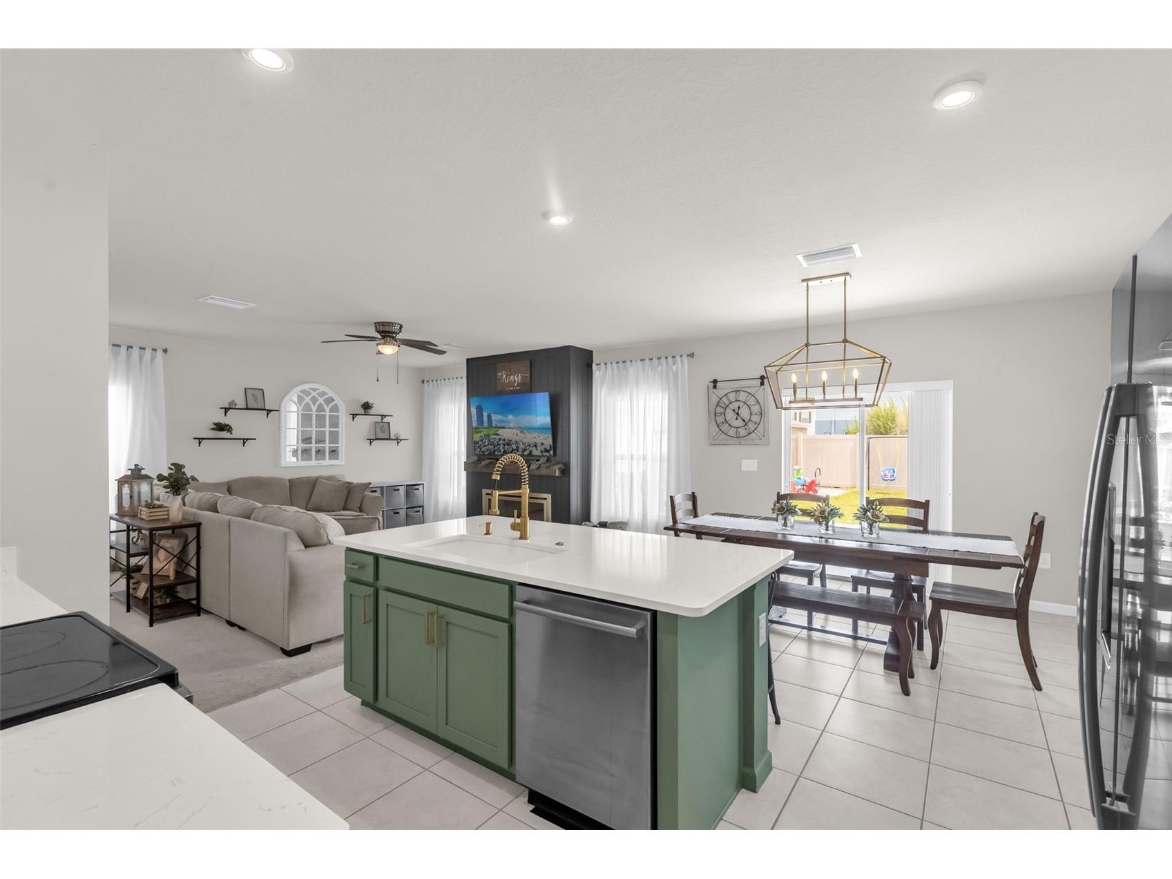 35179 Brienne Street Zephyrhills FL 33541 O6422216 image13