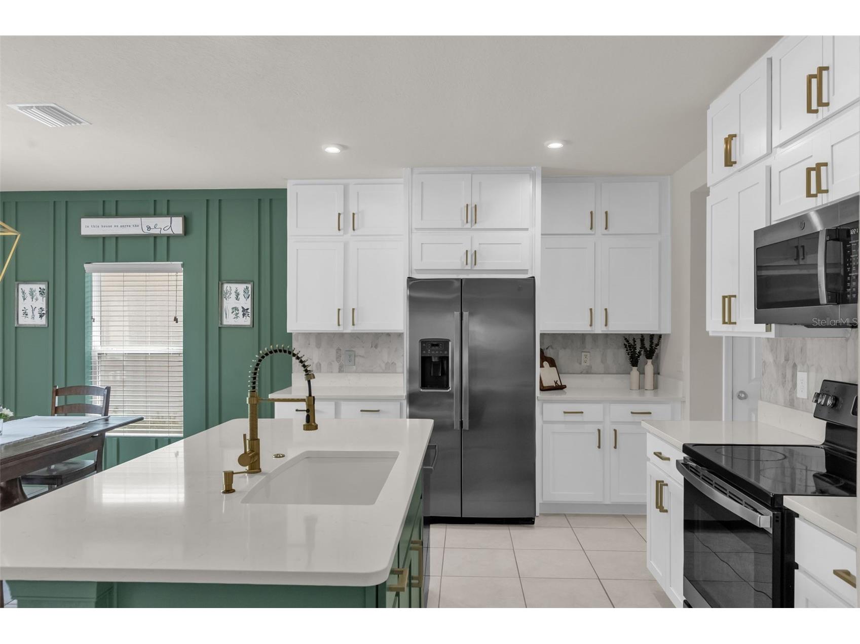 35179 Brienne Street Zephyrhills FL 33541 O6422216 image14