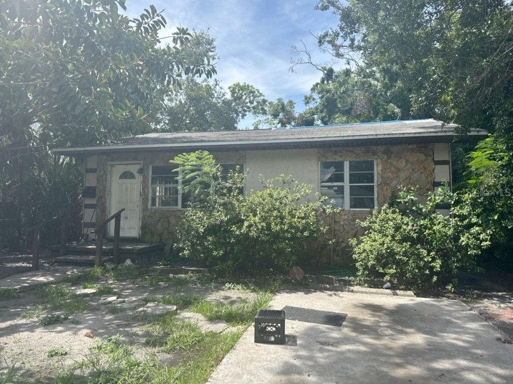 3518 16th Avenue S Saint Petersburg FL 33711 TB8401018 image1