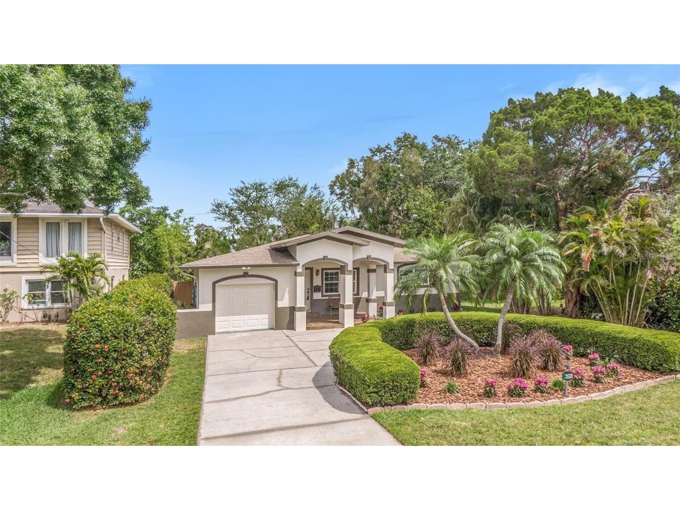 3518 Bayshore Boulevard NE Saint Petersburg FL 33703 TB8329139 image1