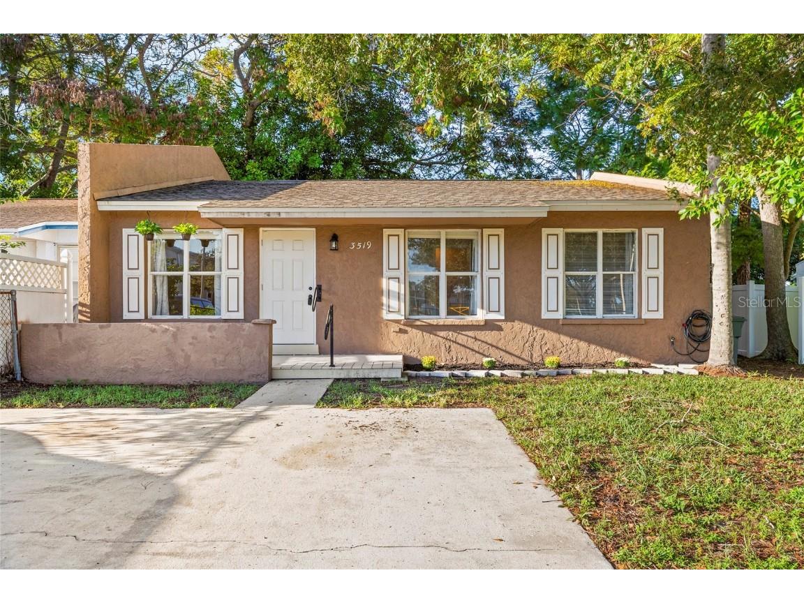 3519 34th Avenue Drive W Bradenton FL 34205 A4625377 image1