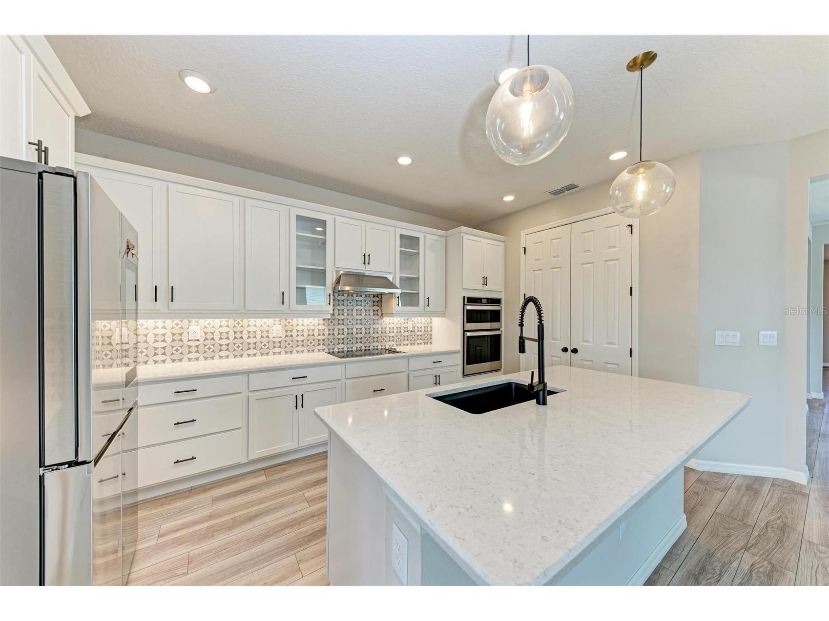 3519 74th Avenue Circle E Sarasota FL 34243 A4684546 image16