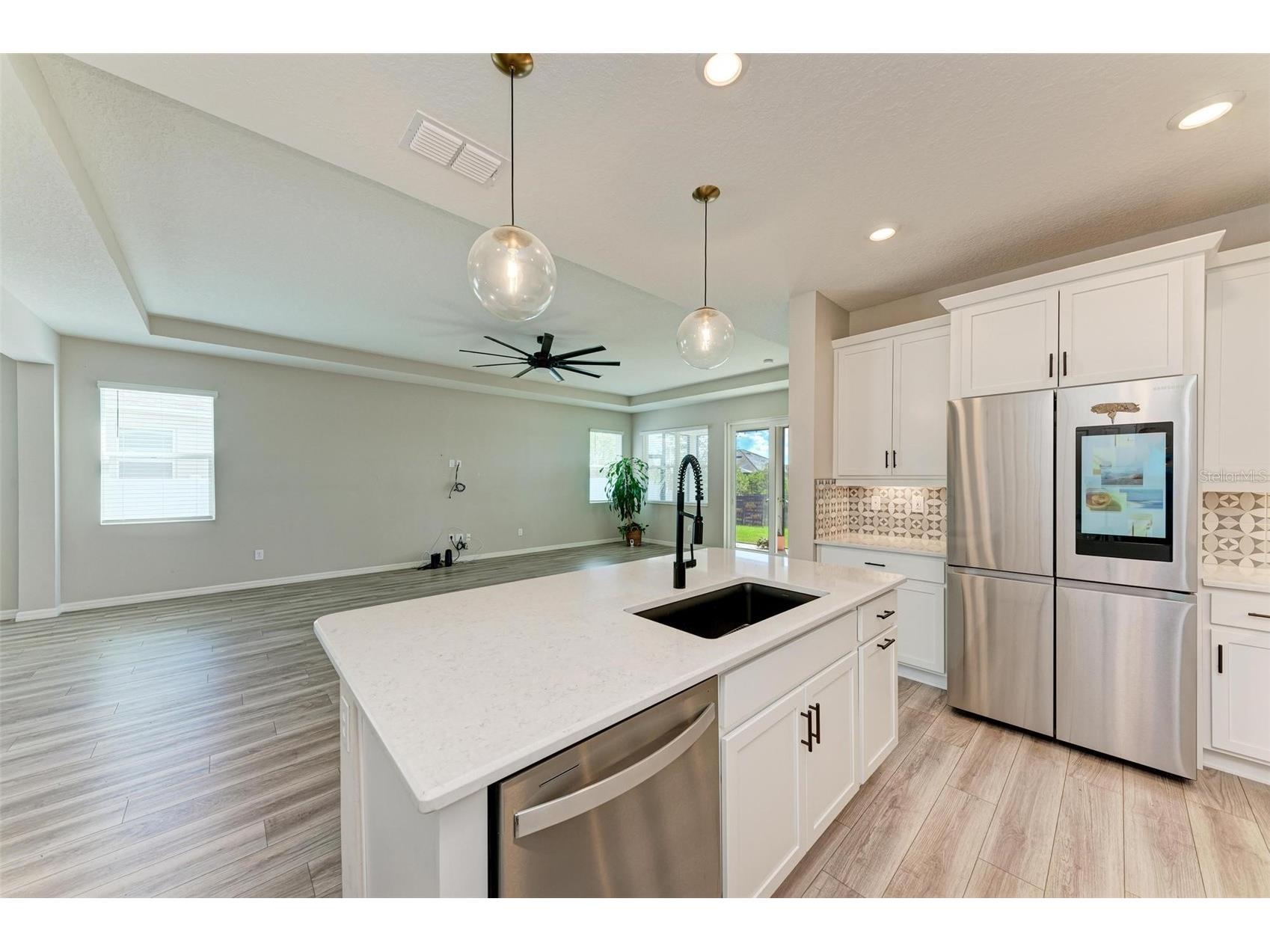 3519 74th Avenue Circle E Sarasota FL 34243 A4684546 image19