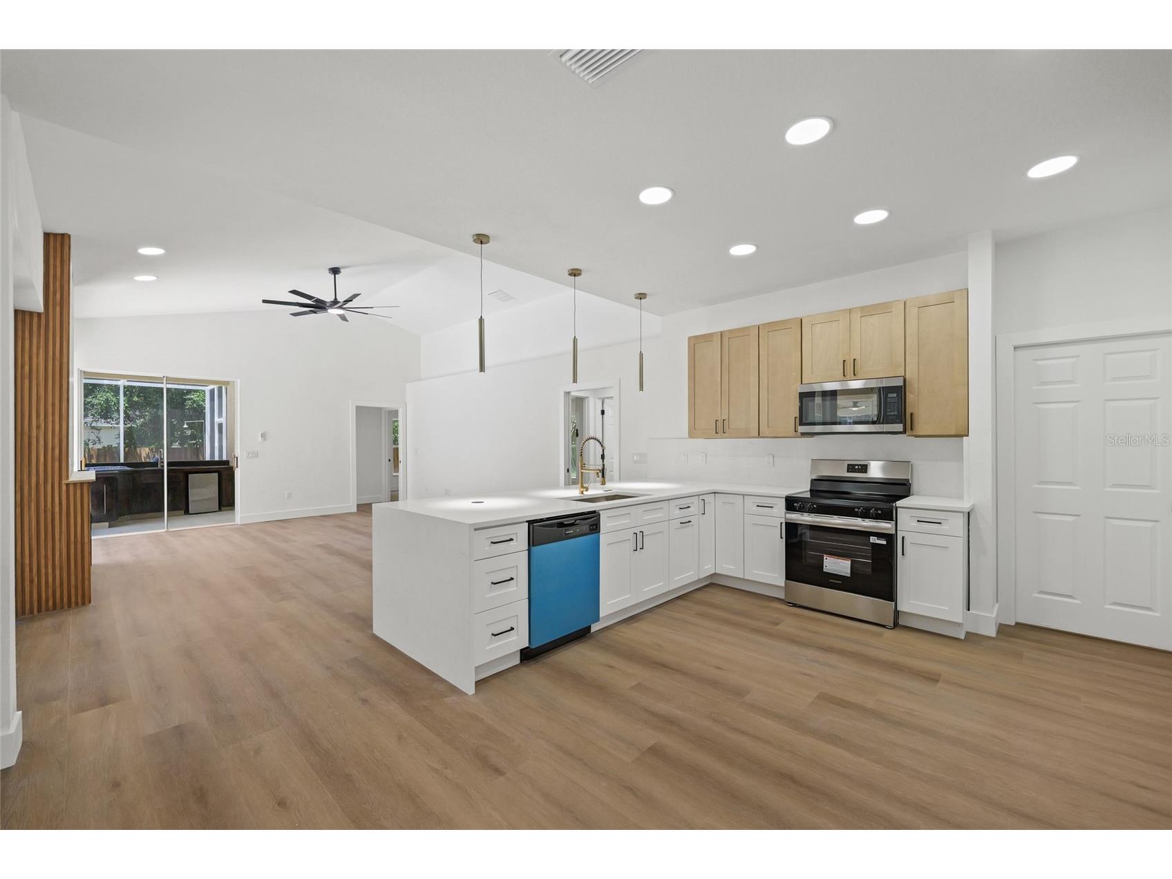 3519 Sandburg Loop Plant City FL 33566 TB8511961 image9