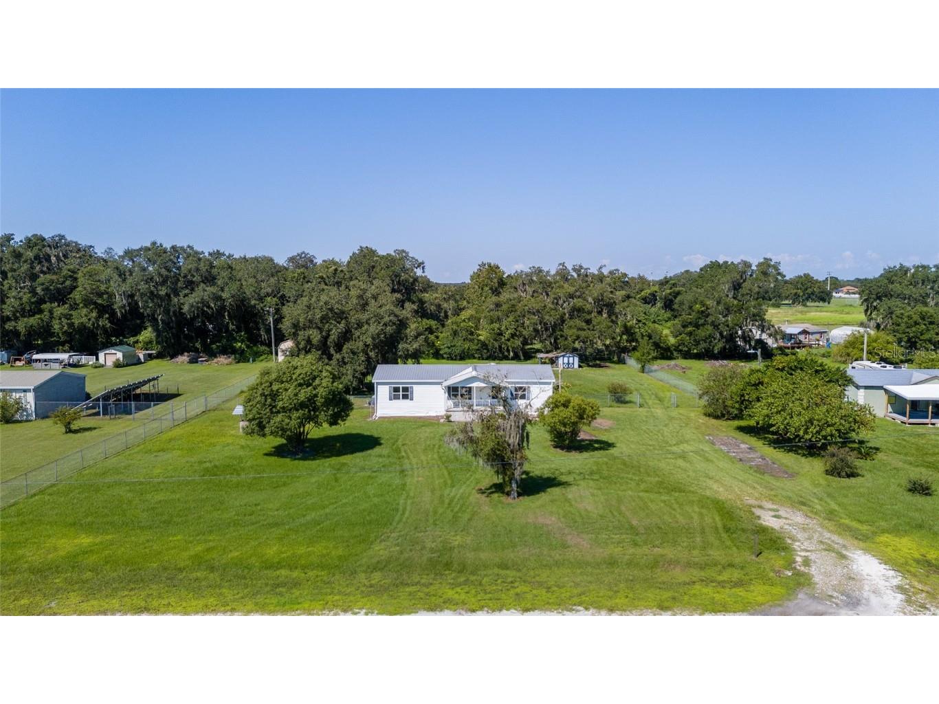 3519 Trapnell Oaks Drive Plant City FL 33566 TB8310277 image1