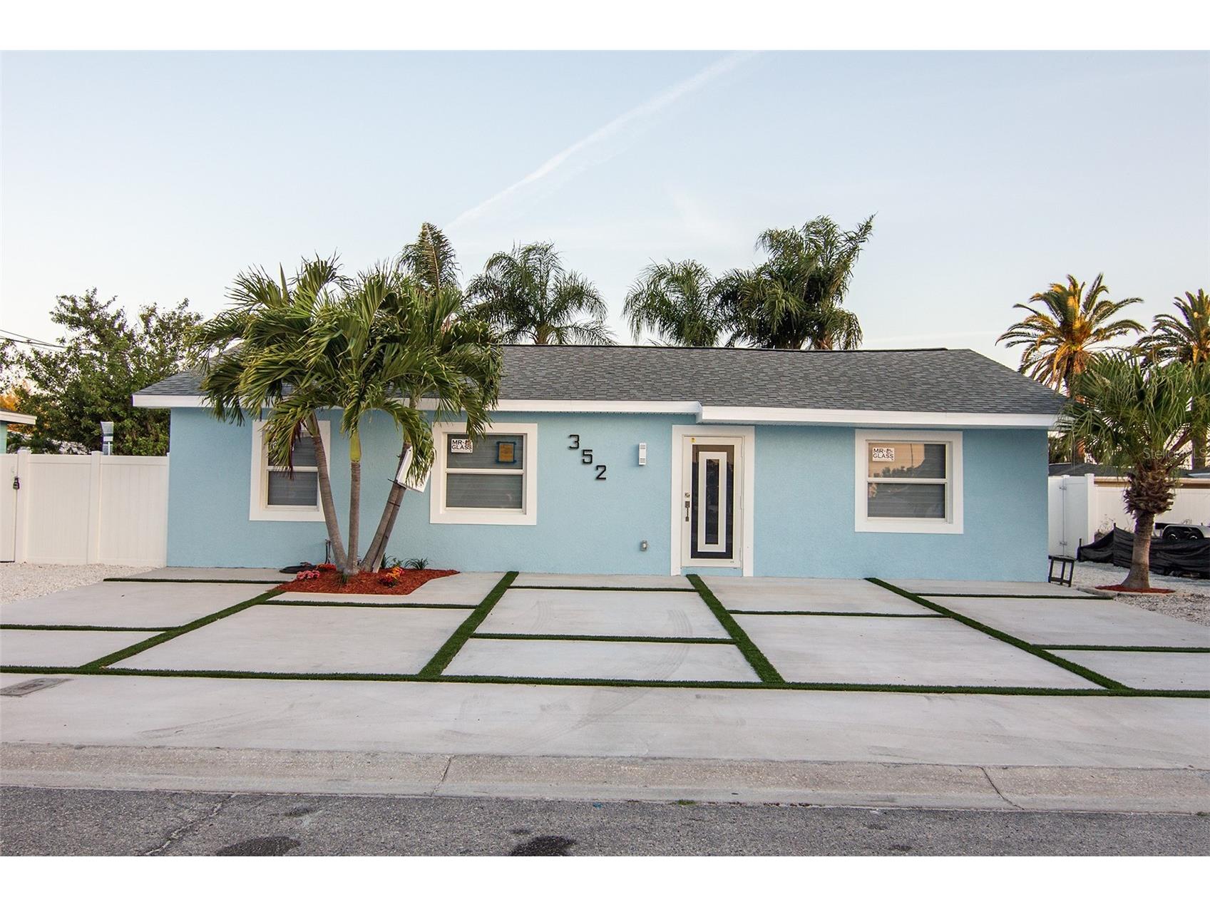 352 144th Avenue Madeira Beach FL 33708 TB8499790 image1