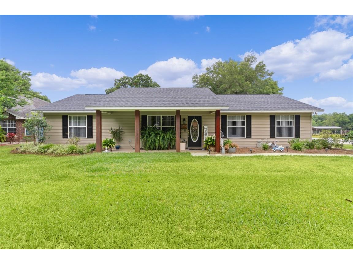 352 Carriage Lane Lady Lake FL 32159 T3532638 image1