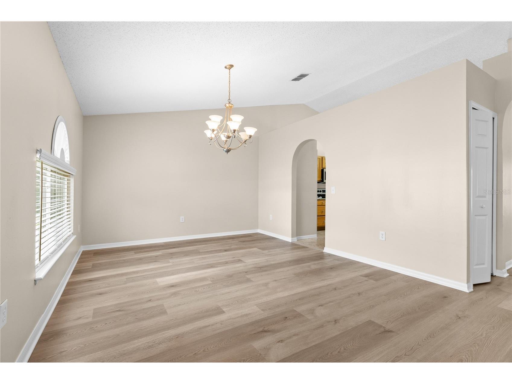 352 Clearfield Avenue Spring Hill FL 34606 TB8524482 image5