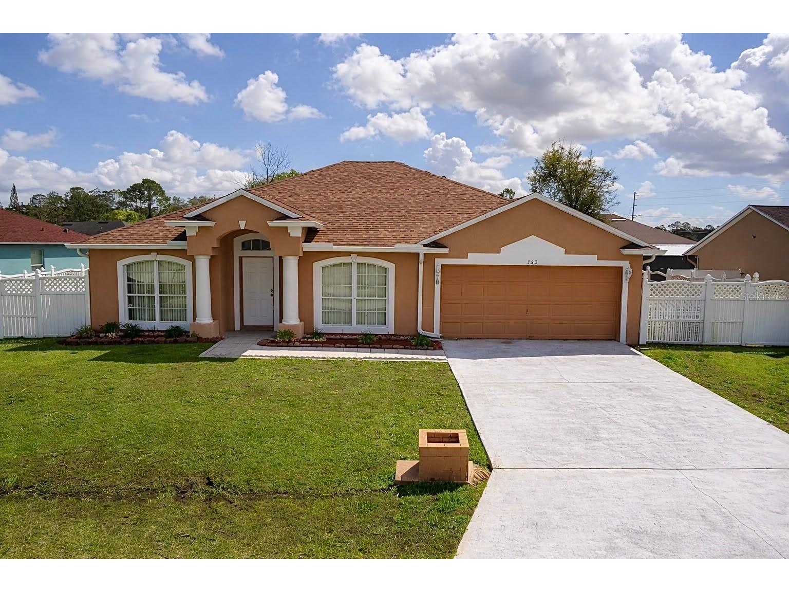 352 Clermont Drive Kissimmee FL 34759 S5145916 image1