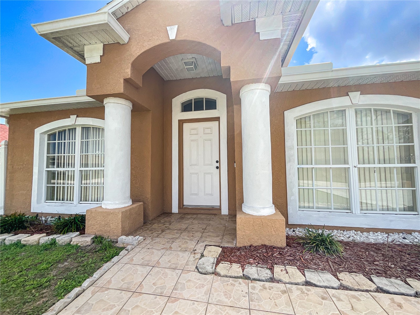 352 Clermont Drive Kissimmee FL 34759 S5145916 image2