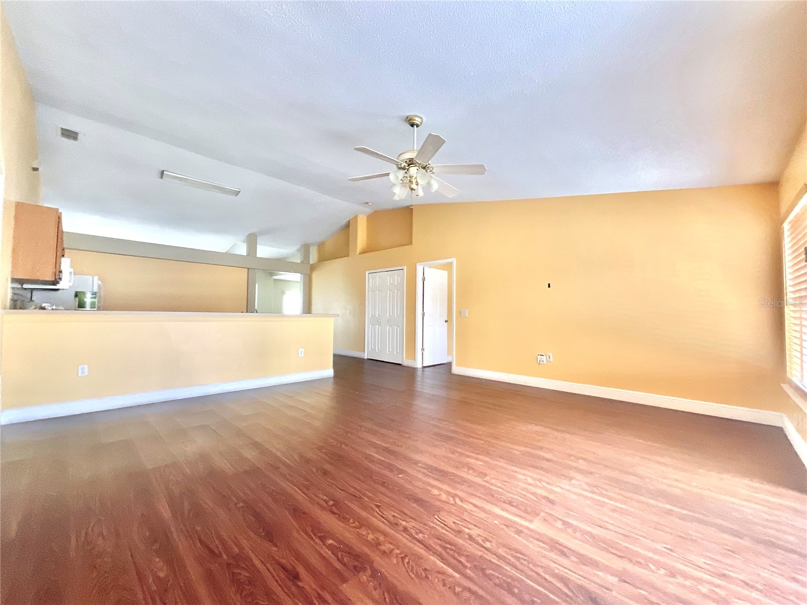 352 Clermont Drive Kissimmee FL 34759 S5145916 image4