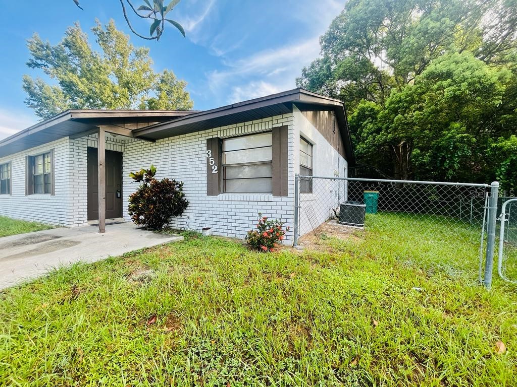 352 Cocoa Court Kissimmee FL 34758 TB8485422 image1